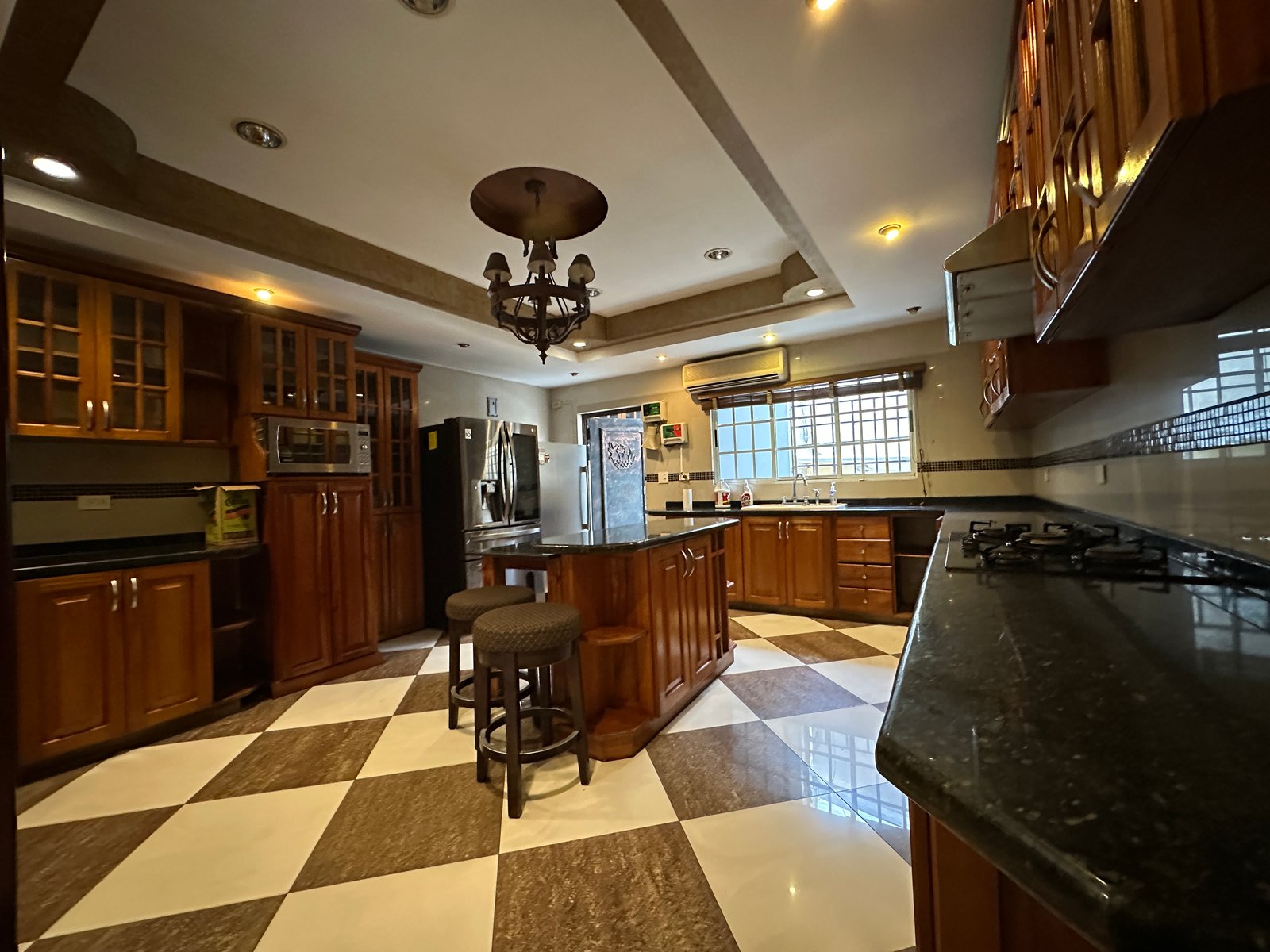 Casa en Betania — cocina con desayunador