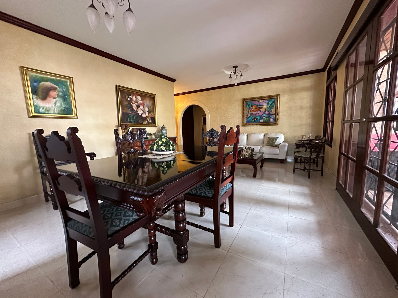 Casa en Betania — sala