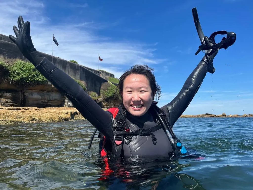 New divers exploring Sydney’s ocean on their first dive