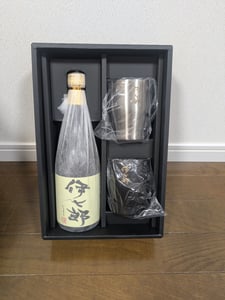 希少！伊七郎 焼酎 720ml 陶器入り 抽選販売】陶器入り 720ml 本格芋焼酎 伊七郎(いひちろう)＞｜焼酎をお