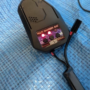 リポバッテリー専用充電器&チェッカー&セーフティバッグ 必需品3 リポバッテリー専用充電器&チェッカー&セーフティバッグ 必需品3