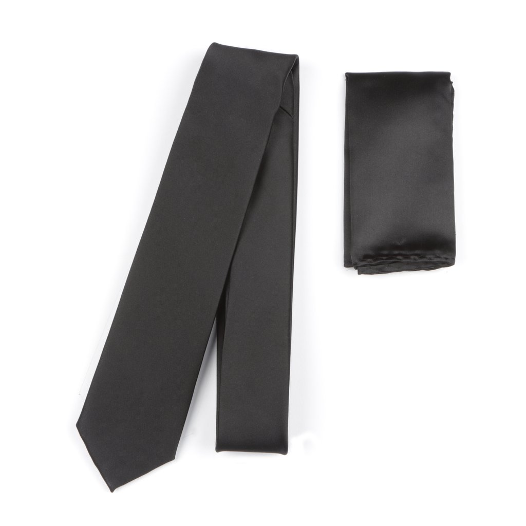 black skinny tie