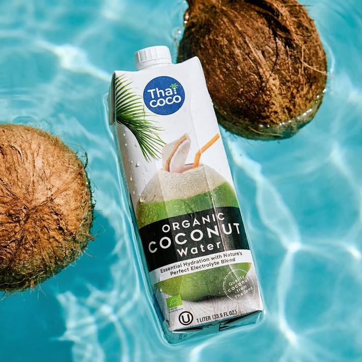 Органична кокосова вода Thai Coco 1L