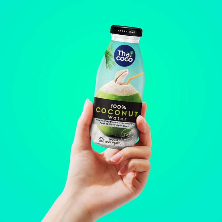 Кокосова вода Thai Coco в стъклена бутилка 280ml