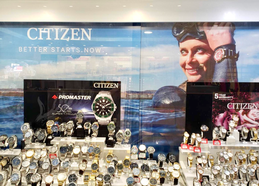 VISUAL MERCHANDISING