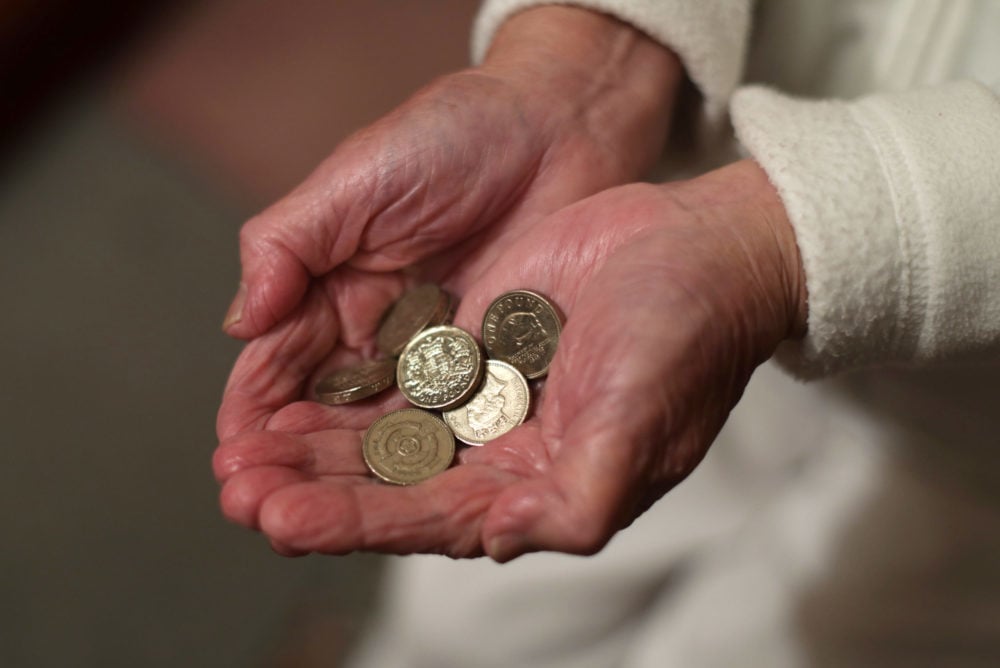 英国养老金税制改革与加拿大经验的启示