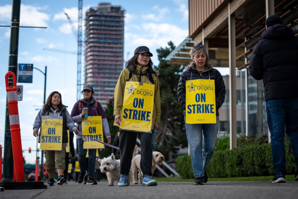 BCGEU与省政府达成临时协议 结束罢工