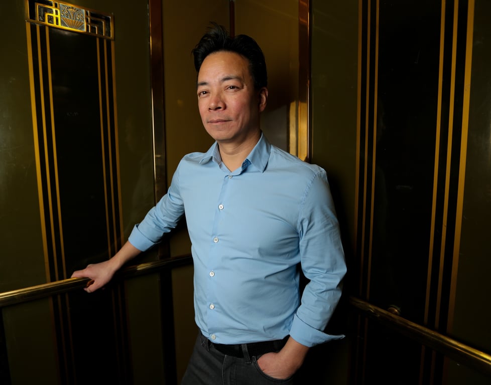 温哥华市长肯·西姆积极推动比特币