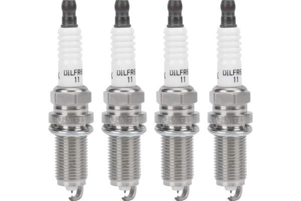 Kiểm tra và vệ sinh thiết bị Bugi