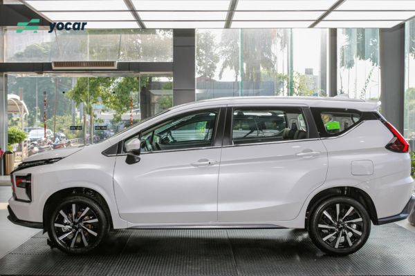 Xe Mitsubishi Xpander
