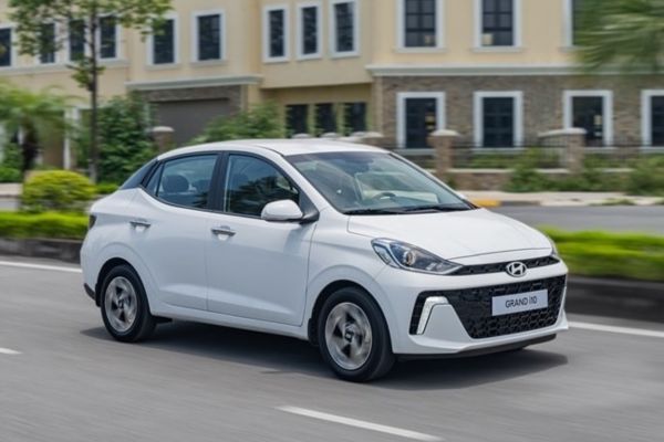 Nhóm 1: Xe Hatchback hạng A