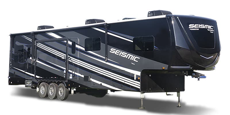 Jayco Seismic Alpha 4113 exterior