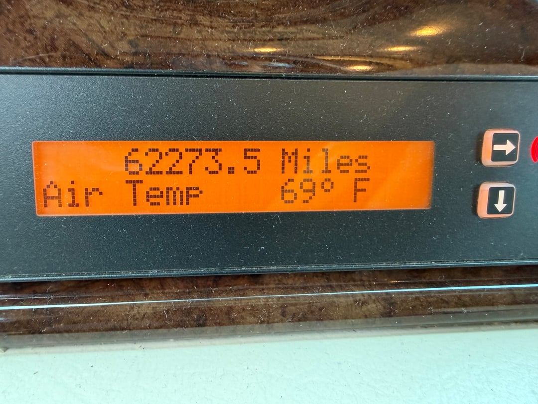 2017 Newmar Essex 4533, Mechanical photo 2