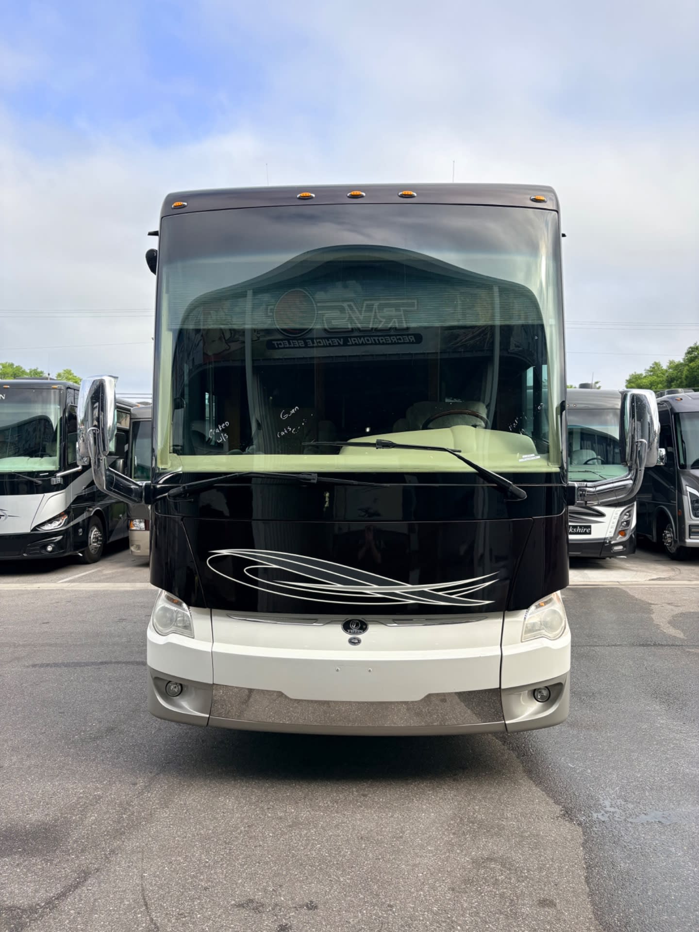 2017 Tiffin Allegro Bus 45 OPP - Exterior view 2
