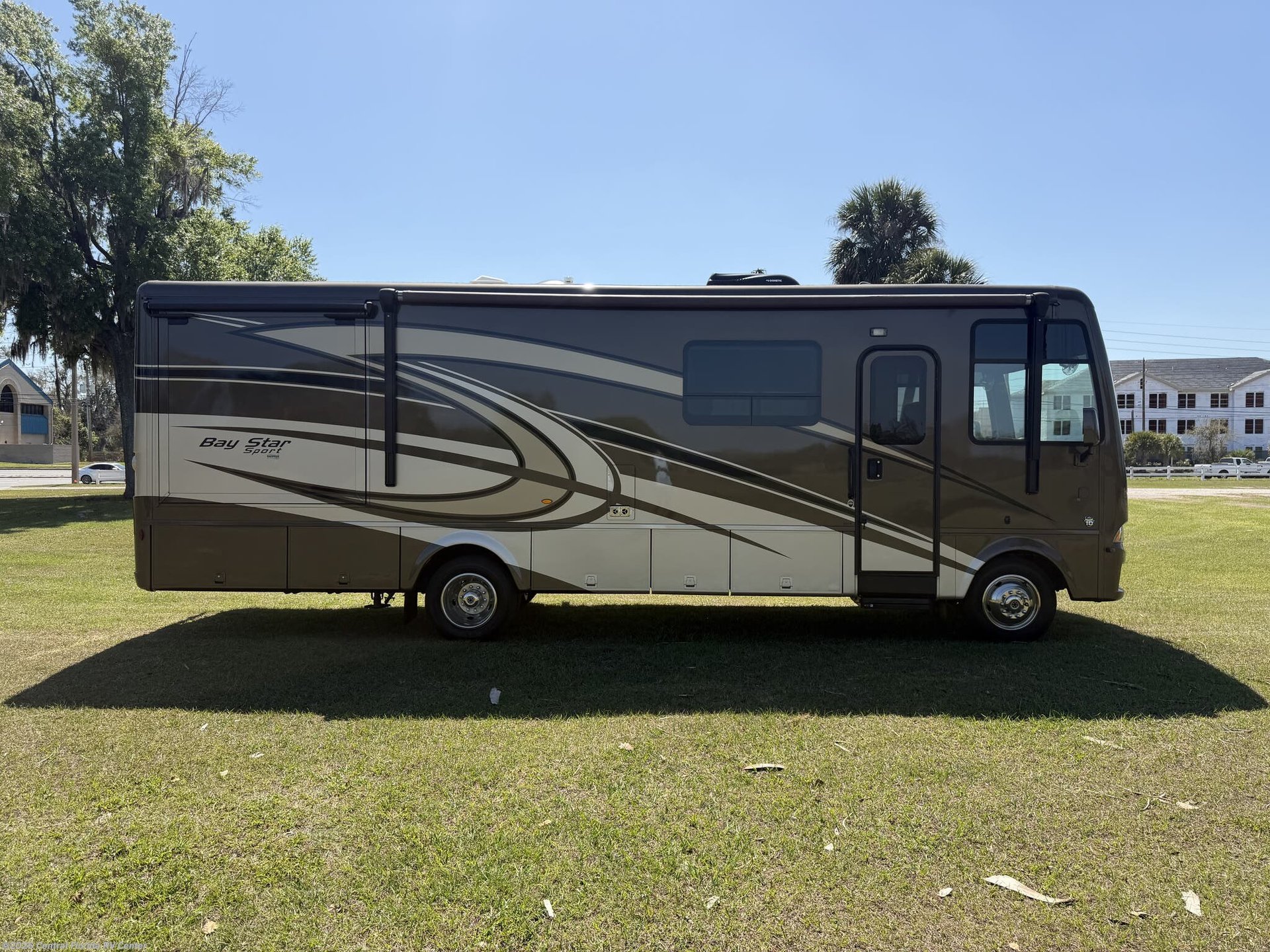2020 Newmar Bay Star 3014 - Photo 3
