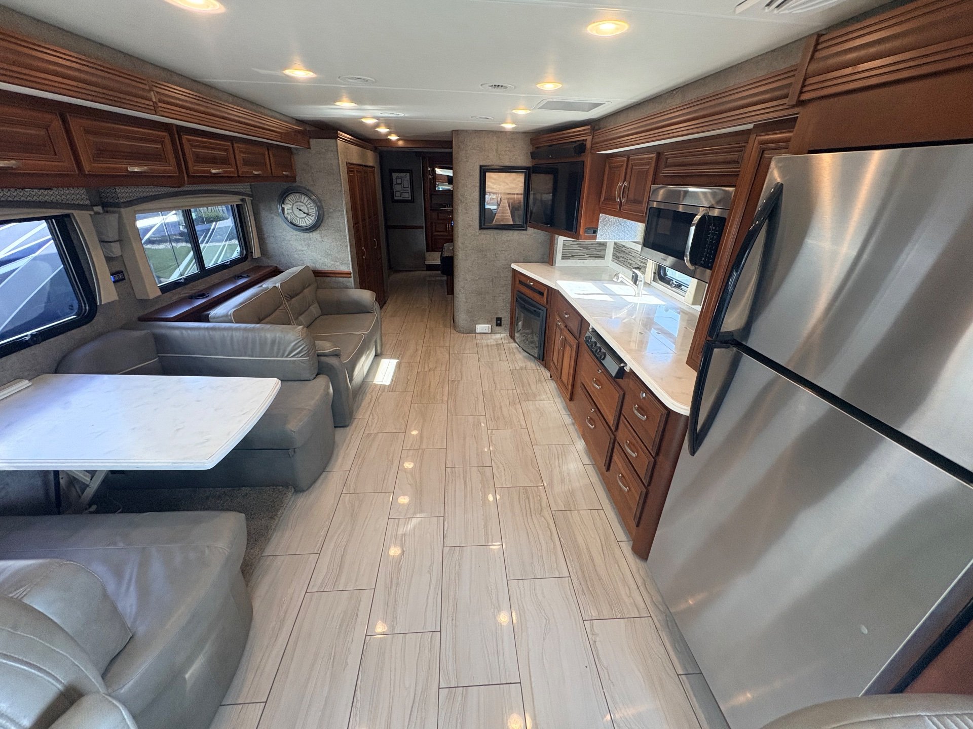 2018 Forest River Berkshire 38A - Interior view