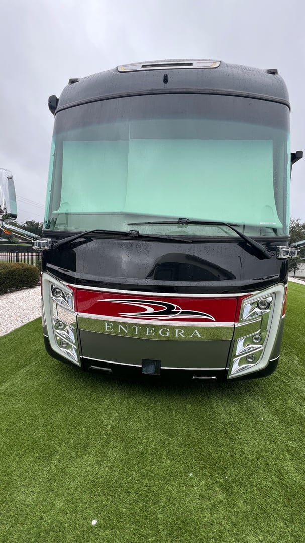 2021 Entegra Coach Cornerstone 45B, Exterior photo 5