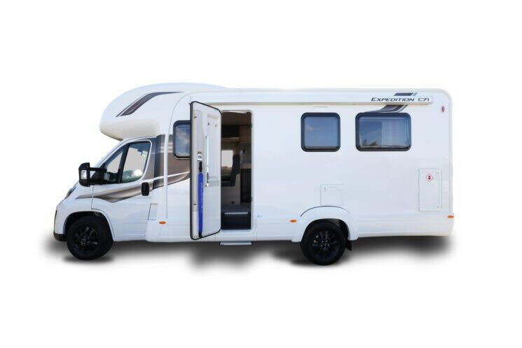 Auto-Trail Expedition Coachbuilt C71 exterior