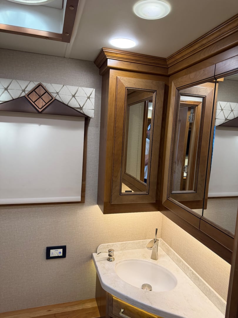 2019 Entegra Coach Anthem 44B, Bathroom photo 3