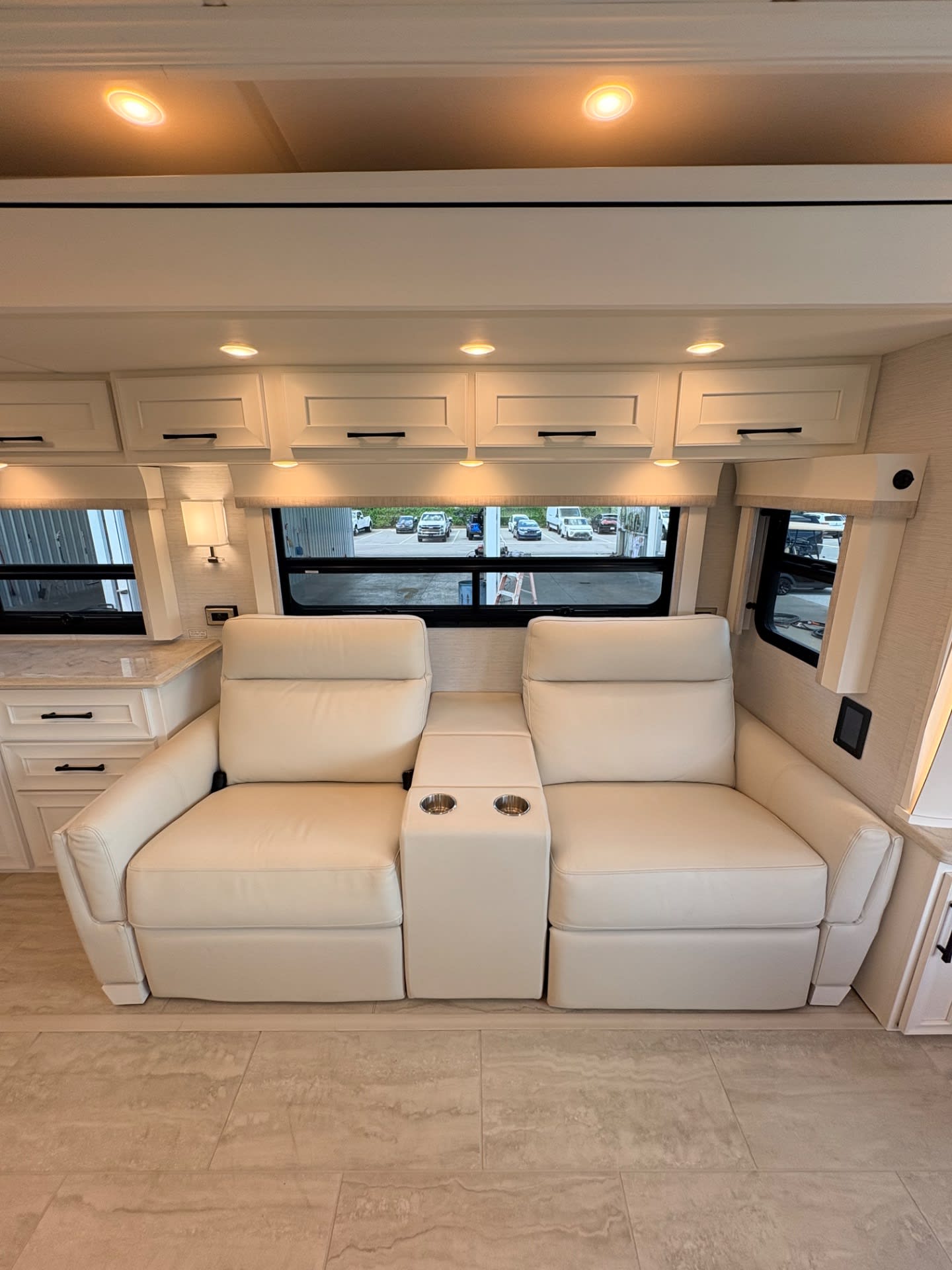 2025 Newmar Dutch Star 4369 - Interior view 2