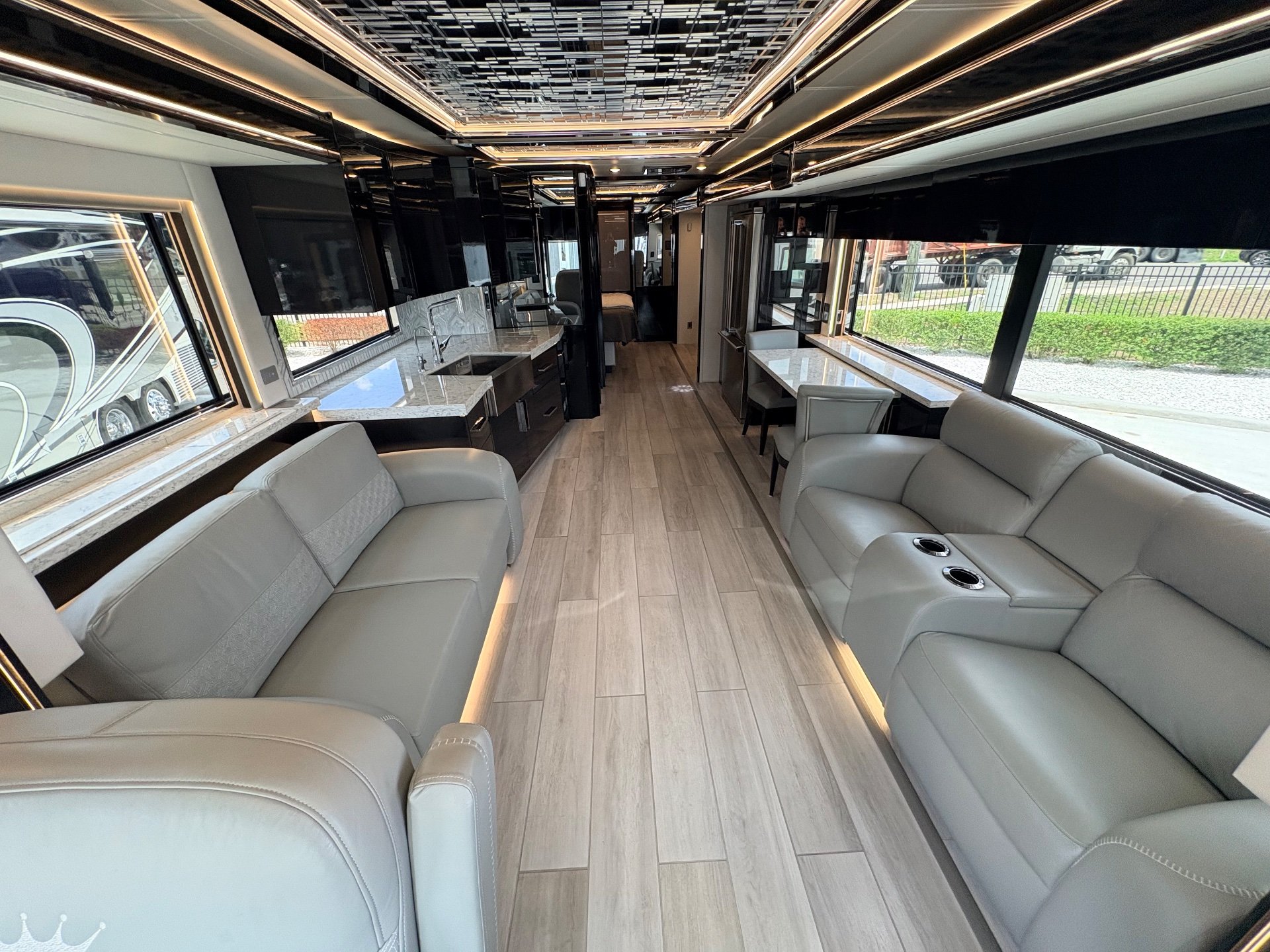 2024 Newmar King Aire 4531 - Interior view