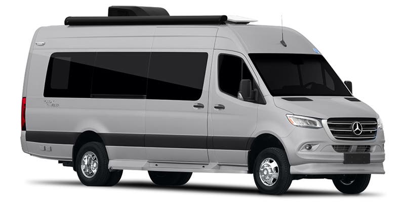 Holiday Rambler Xpedition SL4E exterior