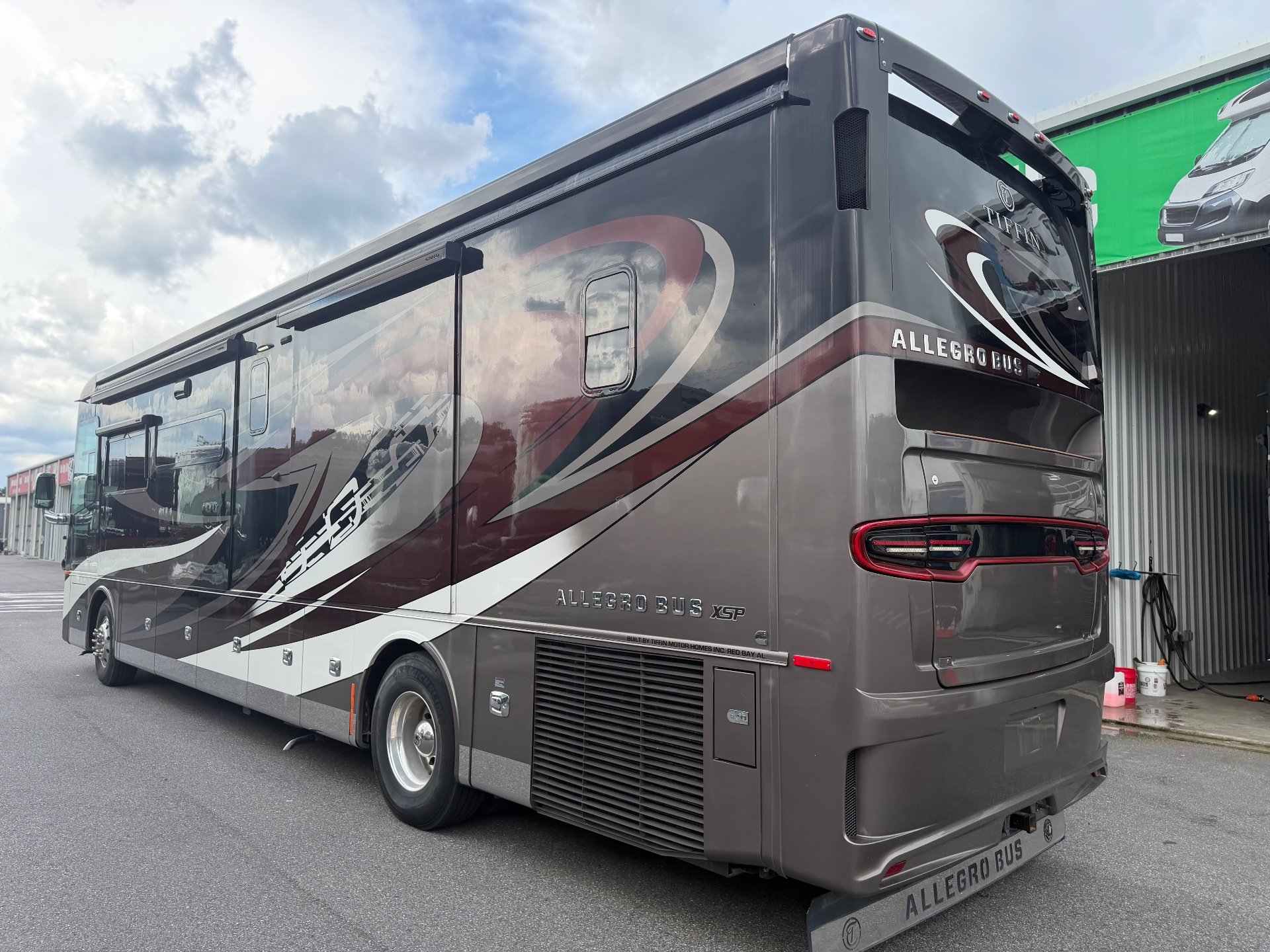 2021 Tiffin Allegro Bus 40 IP - Photo 4