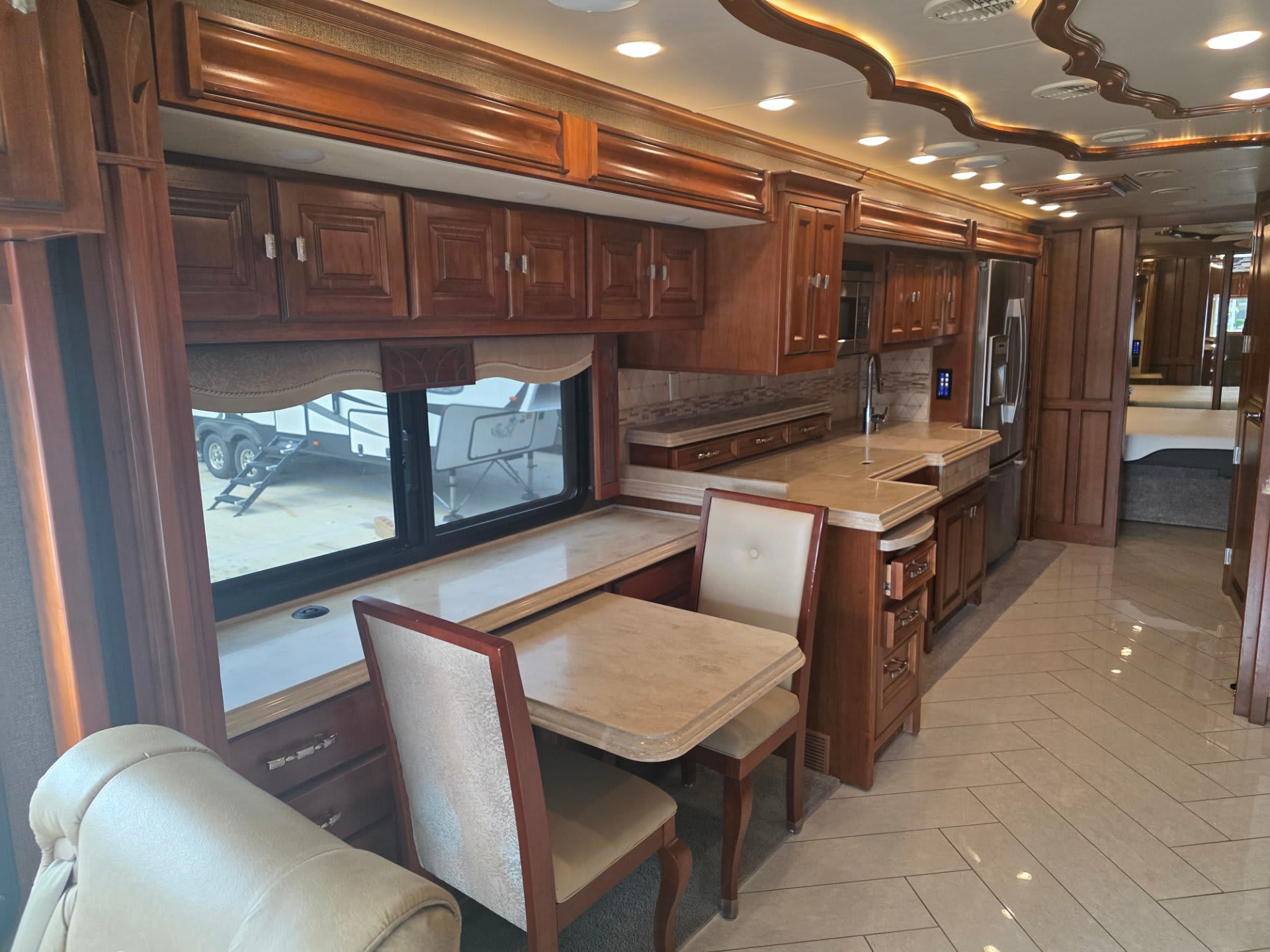 2016 Tiffin Allegro Bus 37 AP - Interior view 2