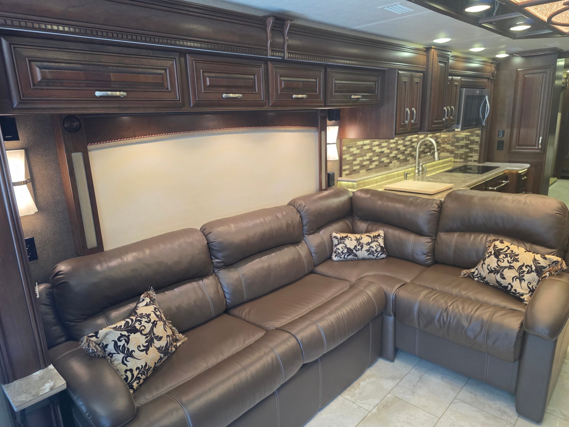 2018 Entegra Coach Anthem 42DEQ - Interior view 3