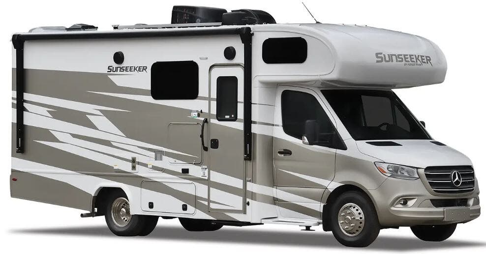 Forest River Sunseeker PM 2030RP exterior