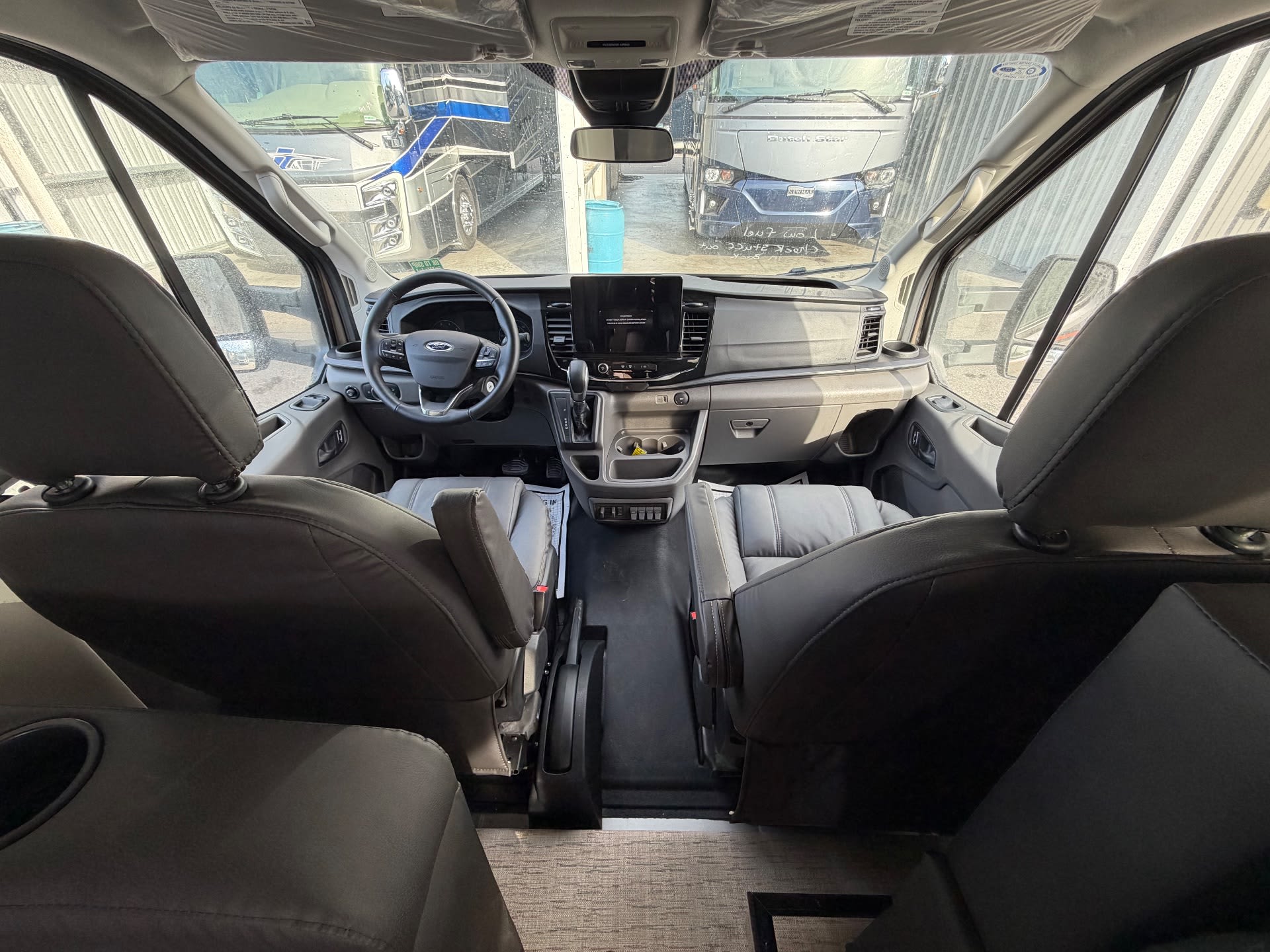 2026 Chinook Maverick SS - Interior view