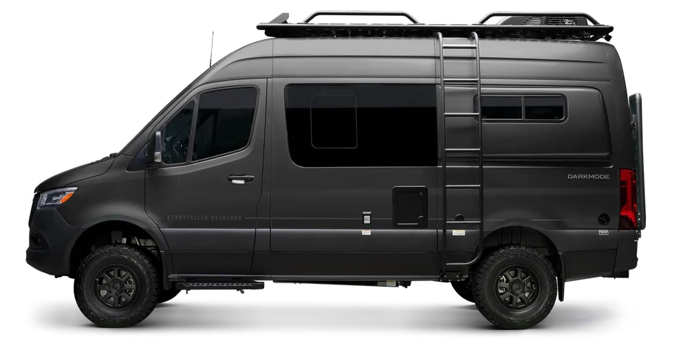 Storyteller Overland Dark MODE XO exterior