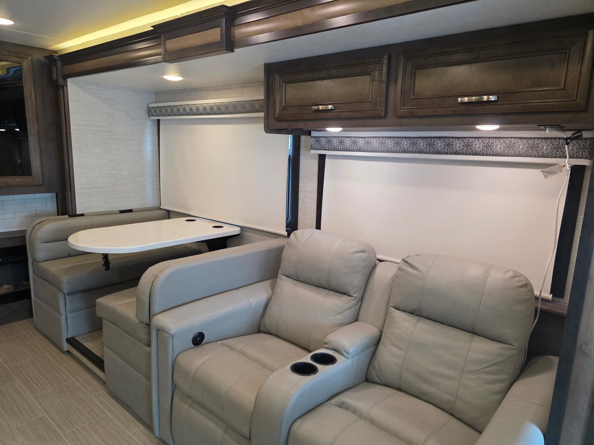 2022 Entegra Coach Vision XL 34G - Interior view 2