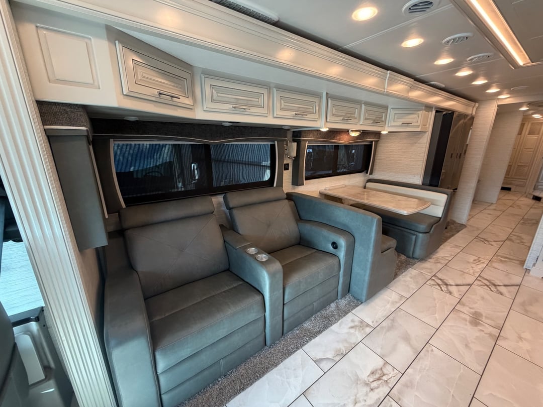 2023 Forest River Berkshire XLT 45E, Living area photo 2