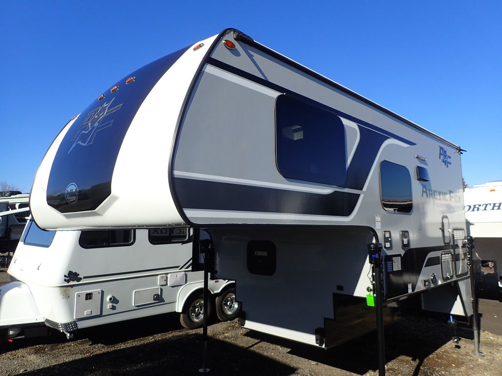 2025 Northwood Arctic Fox Camper 811 - Photo 3