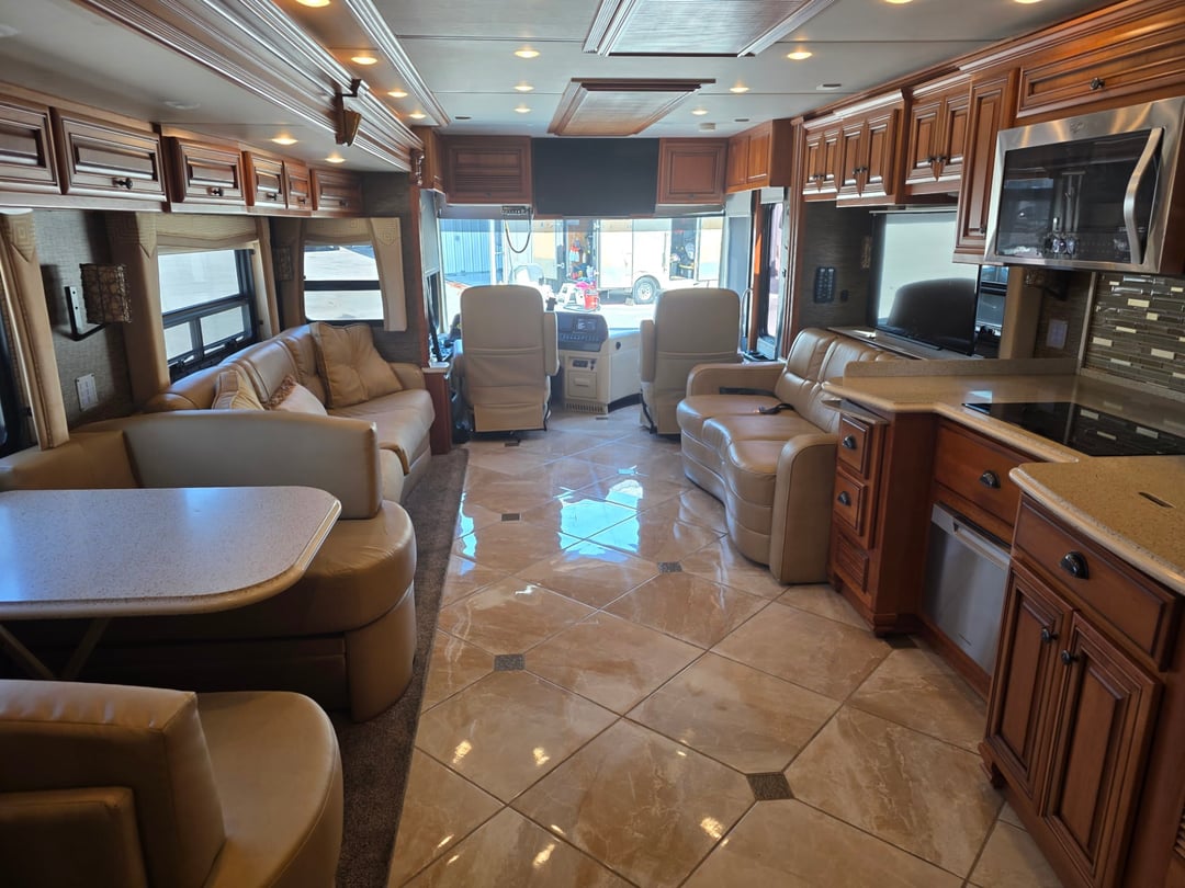 2015 Newmar Dutch Star 4018, Interior photo 34