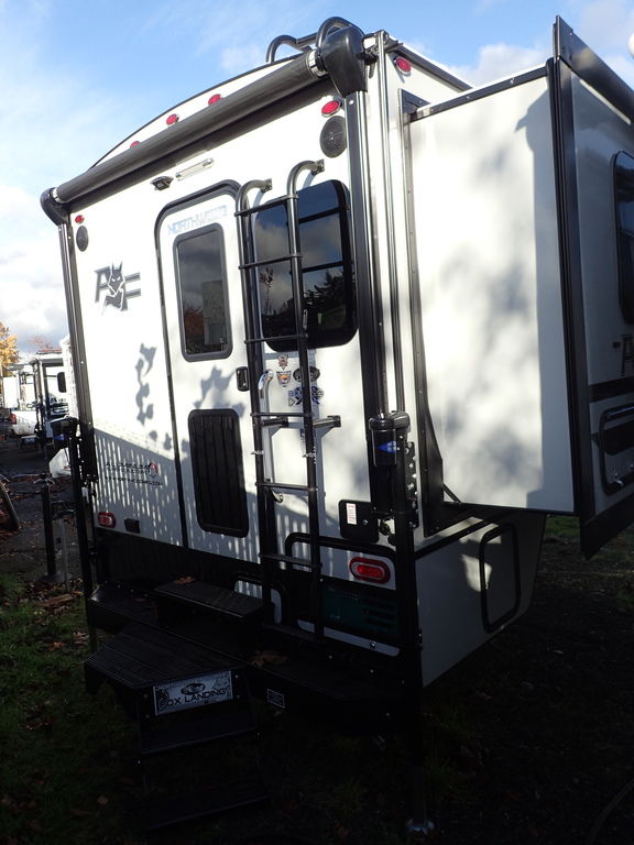 2026 Northwood Arctic Fox Camper 1150 - Photo 4