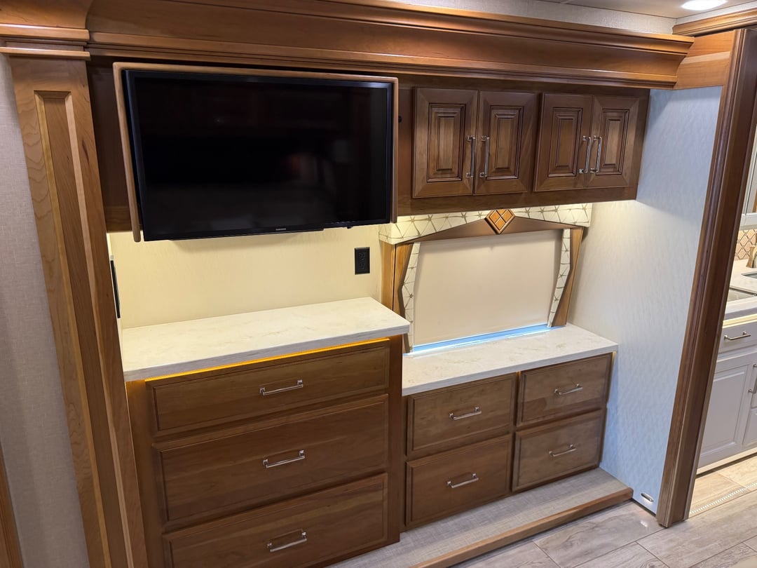 2019 Entegra Coach Anthem 44B, Bedroom photo 2