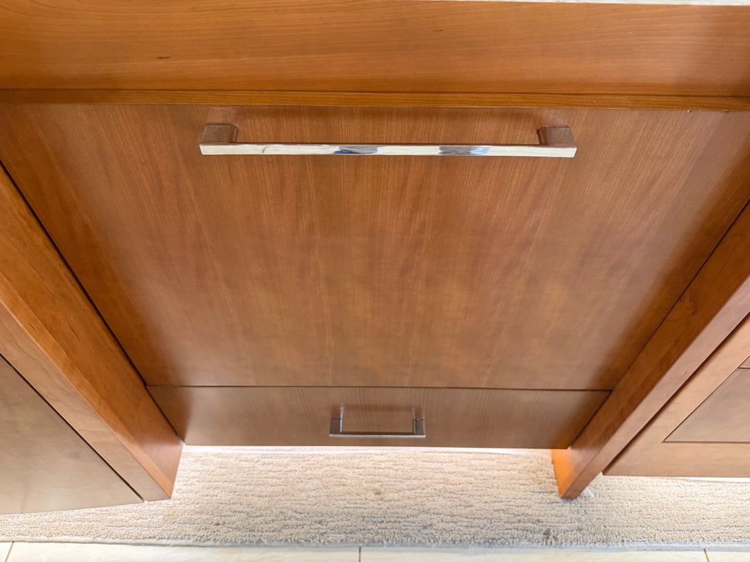 2017 Tiffin Zephyr 45 PZ, Living area photo 7
