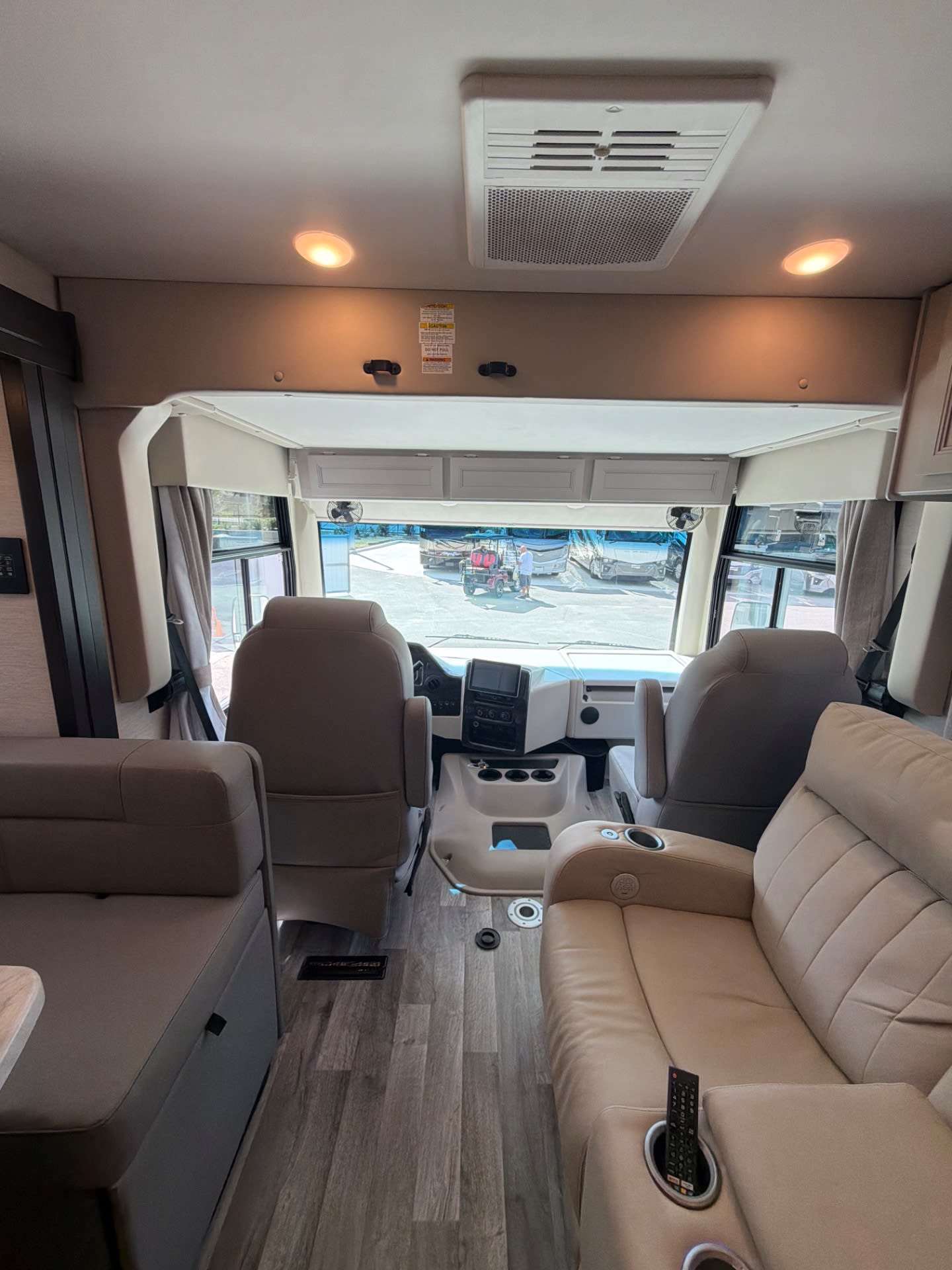 2025 Thor Motor Coach Outlaw 38KB - Interior view 2