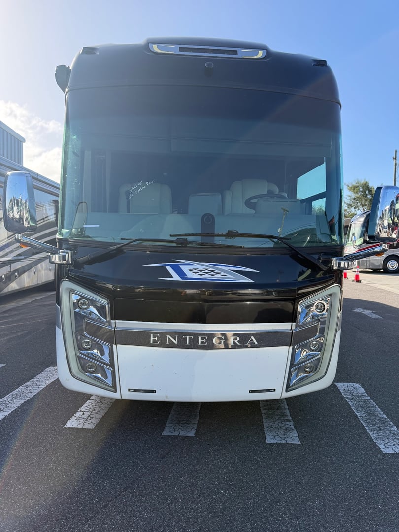 2023 Entegra Coach Anthem 44B, Exterior photo 5