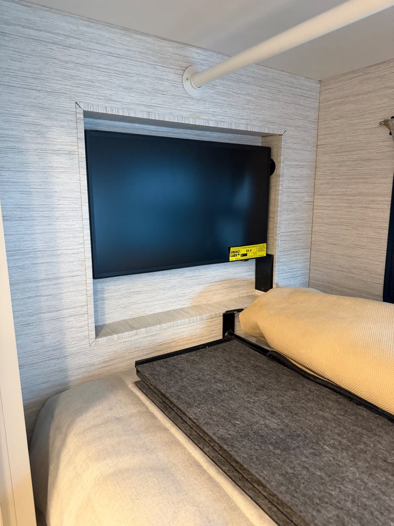 2023 Forest River Berkshire XLT 45E, Bedroom photo 5