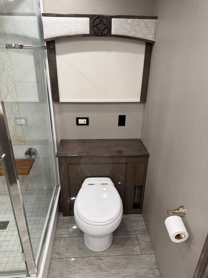 2021 Entegra Coach Cornerstone 45F, Bathroom photo 5