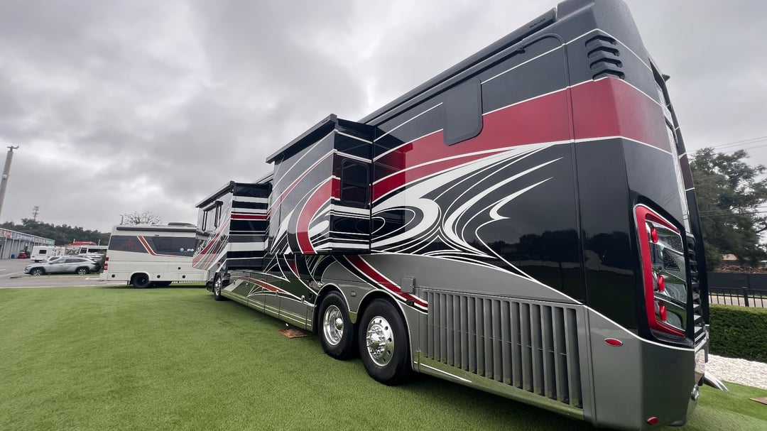 2021 Entegra Coach Cornerstone 45B, Exterior photo 3