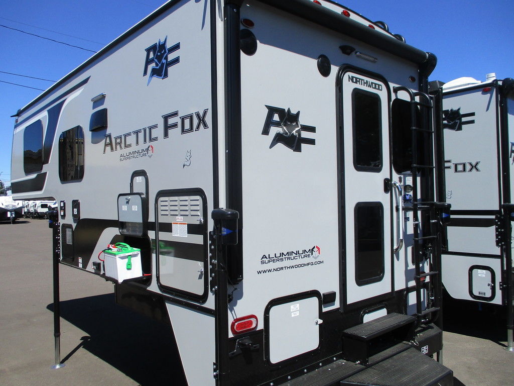 2026 Northwood Arctic Fox Camper 811 - Photo 4