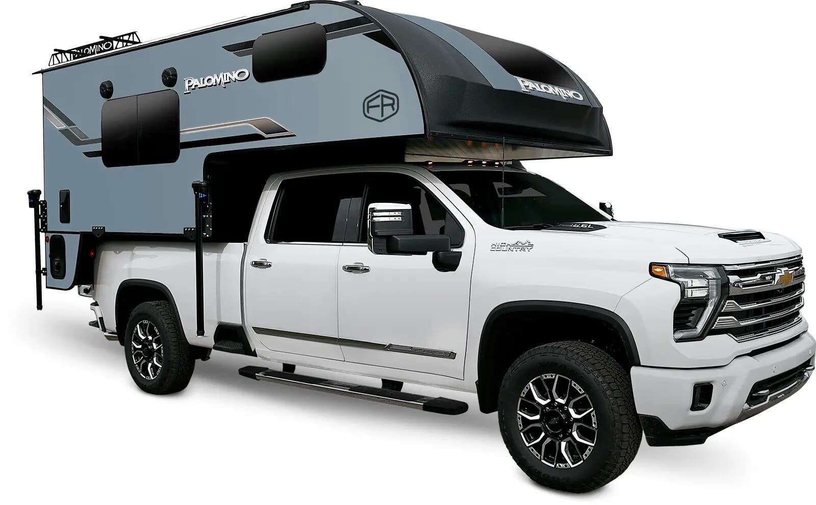 Palomino O.V.E. 15.2 exterior