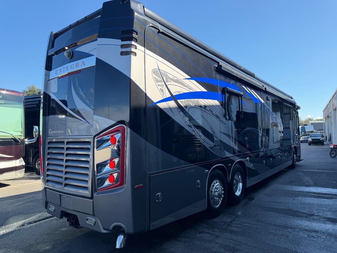 2017 Entegra Coach Cornerstone 45B, Exterior photo 5