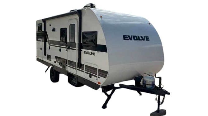 Lance Evolve 1965 exterior