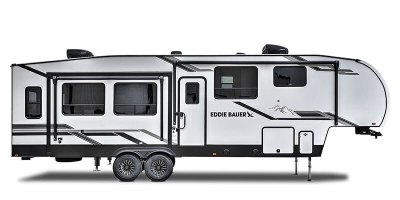 Heartland Eddie Bauer 3101RL exterior