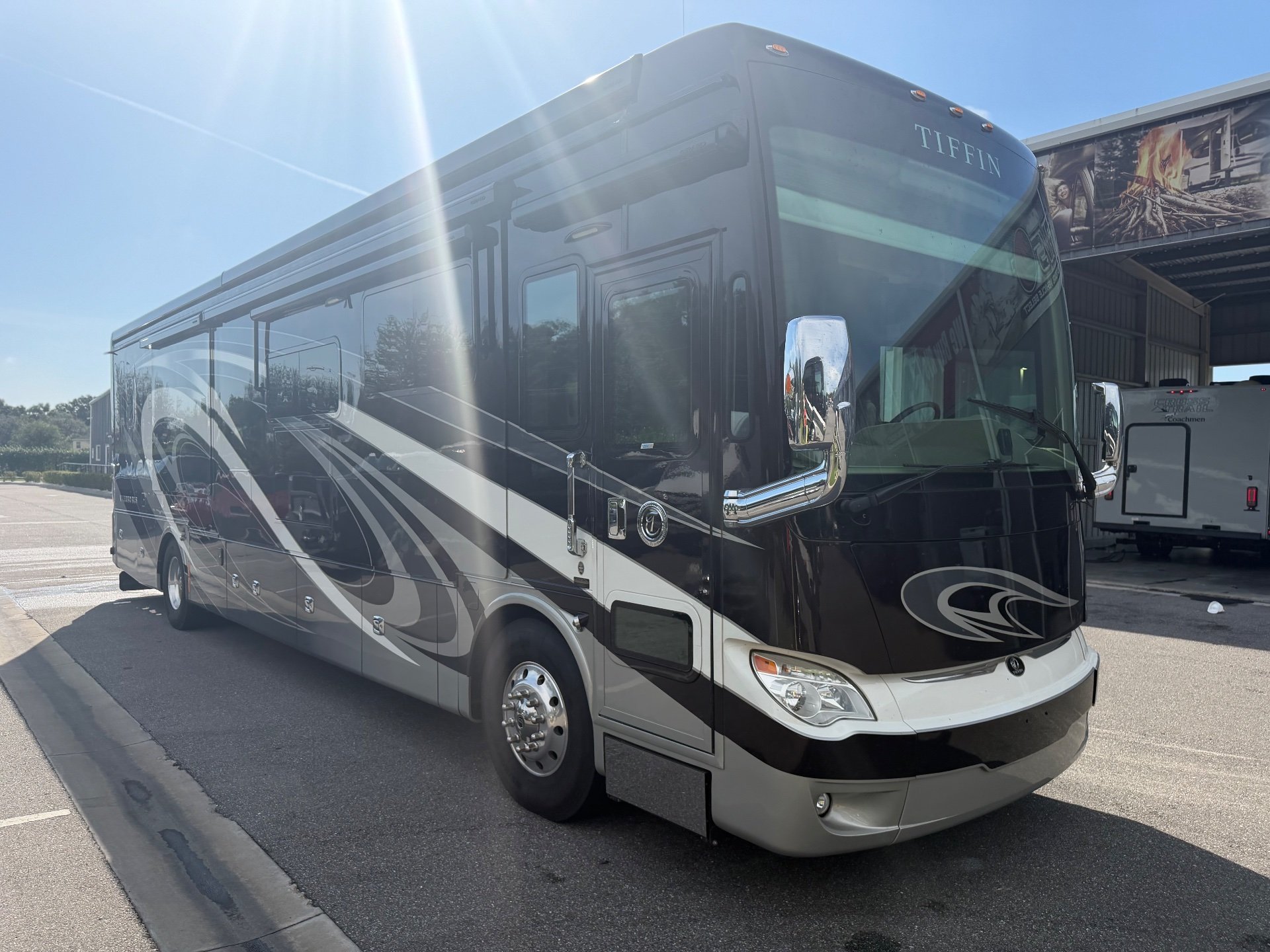 2018 Tiffin Allegro Bus 40SP - Main photo